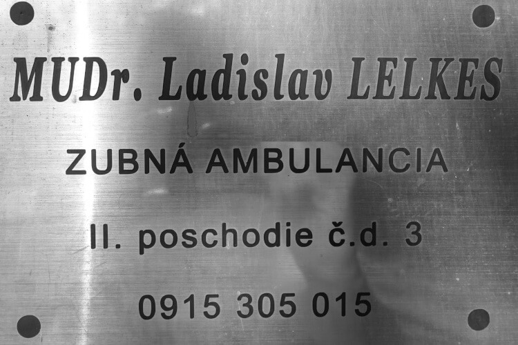 Dr. Ladislav Lelkes Zubár