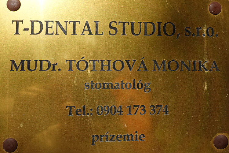 Dr. Monika Tóthová stomatológ